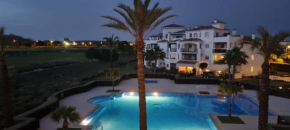 Casa Scully - Pool & Mountain View Apartment, Hacienda Riquelme